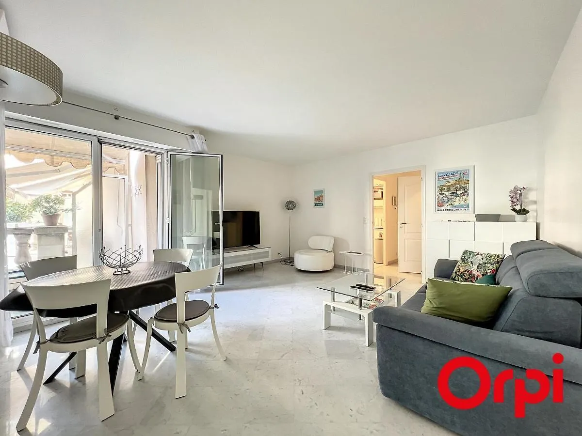 Apartment Appartement Central Proche Plages Avec Piscine, Sauna, Parking Et Climatisation - Fr-1-647-23 Menton
